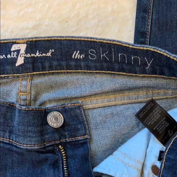 7 for all mankind skinny jeans 👖 - Picture 3 of 4
